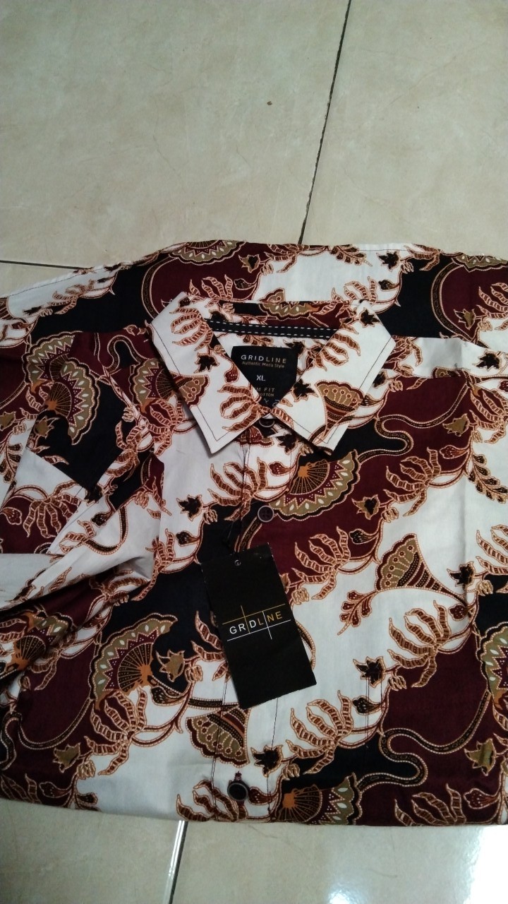 [gridline - S106 Maroon & Navy Kemeja Batik Slimfit Pria Katun Lengan Pendek Match