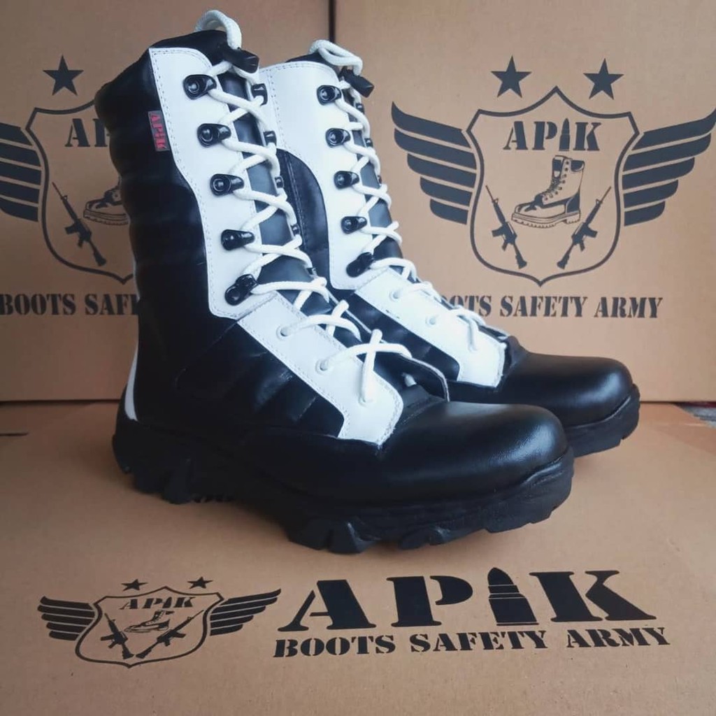 SEPATU PDL - PASKHAS PROVOST