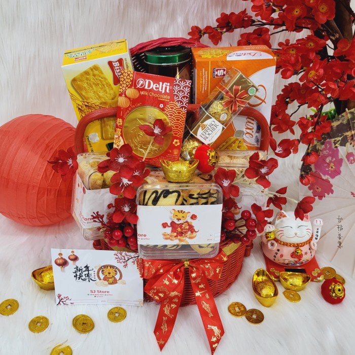 

Paket box dekorasi sakura hampers imlek cny parcel kado kue kering 82