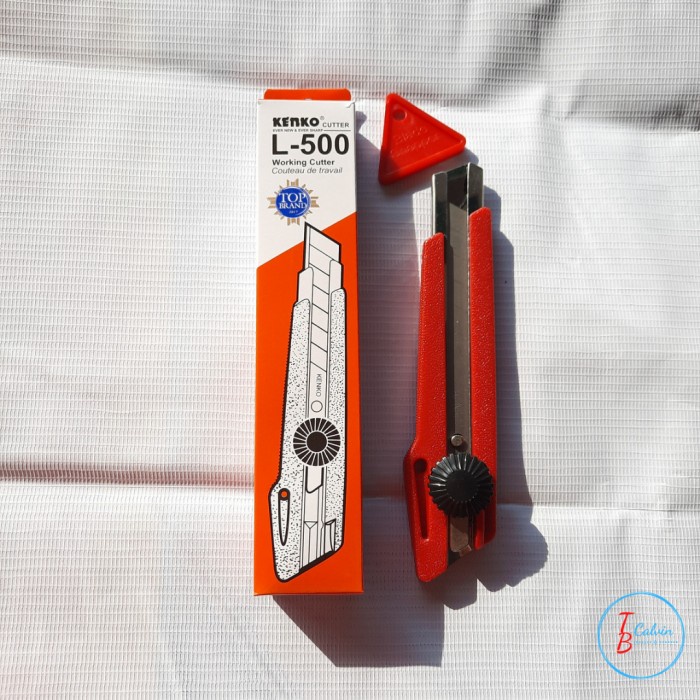 

Dijual Pisau Cutter Kenko Besar L 500 / Kater Kenko L 500 Limited