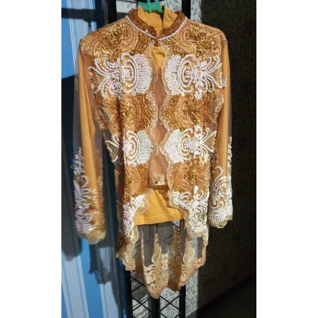 Kebaya akad preloved