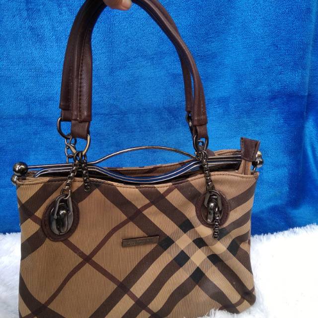 Ala Burberry preloved