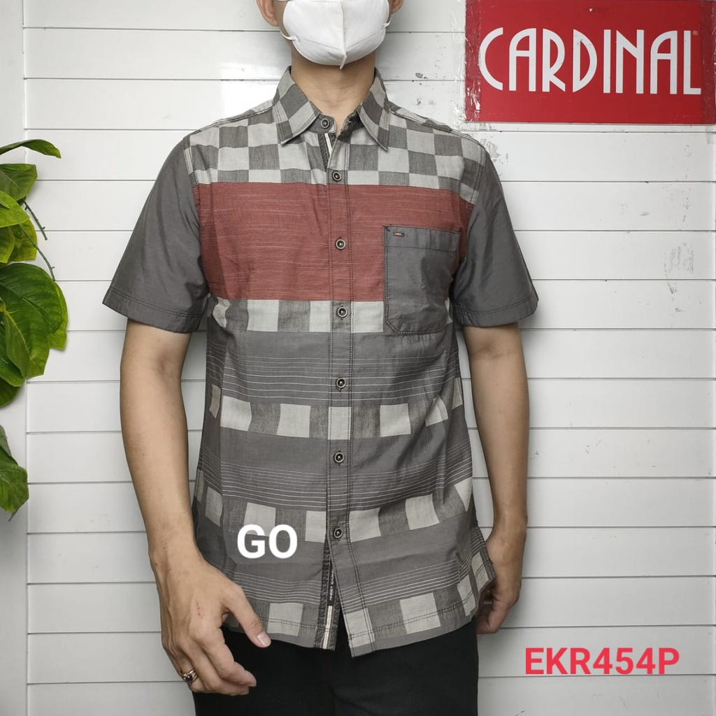 gof XR1 M CARDINAL KEMEJA CASUAL Pakaian Atasan Pria Kemeja Reguler Hem Casual Santai Lengan Pendek