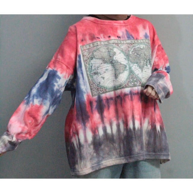 tie dye oversized sweater