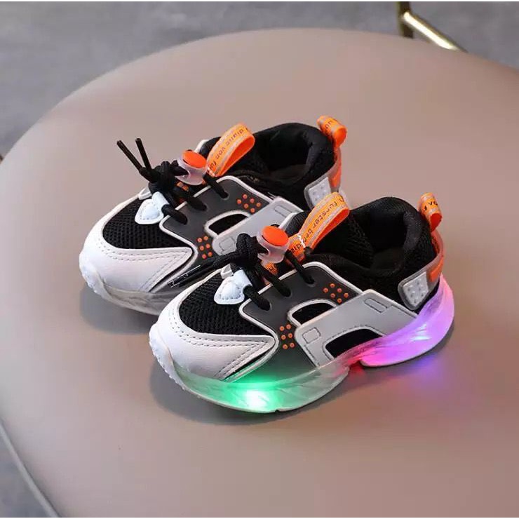 COD- Sneakers anak laki laki impor premium korea / sepatu LED Black Oren Usia 1-5 Tahun / Sepatu Keren anak laki laki / SN-LP005 babylovanta