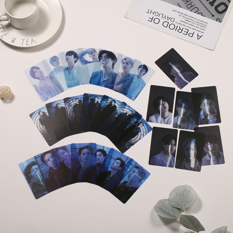 7pcs / set Kartu Pos Album Foto KPOP BTS Bahan PVC Ukuran Kecil