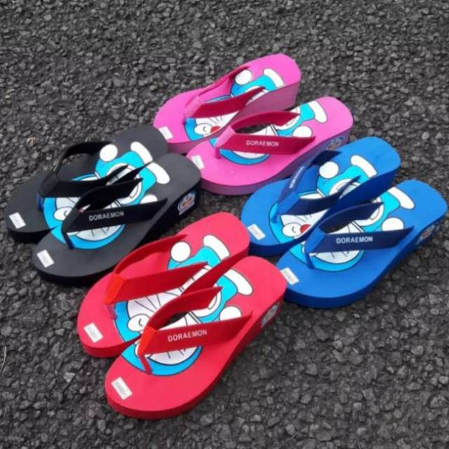 Sandal Wedges Spon Motif Doraemon