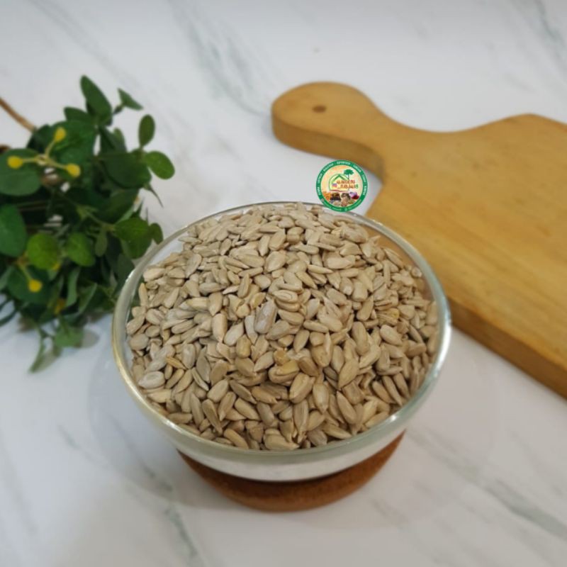 

Roasted Sunflower seed / Kuaci Panggang Matahari 250gr