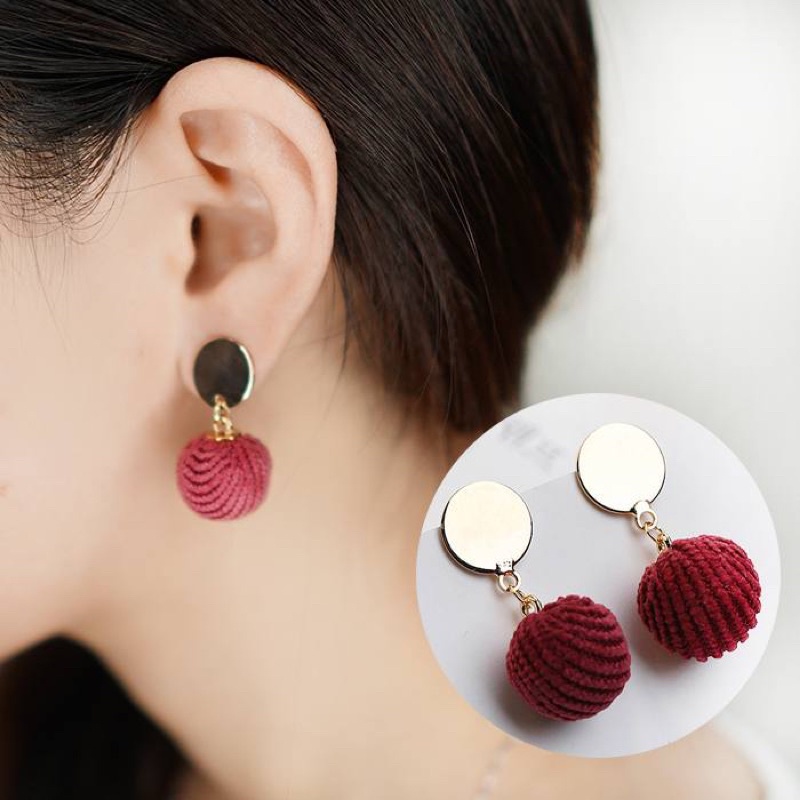 Anting Korea Wanita Merah Elegan