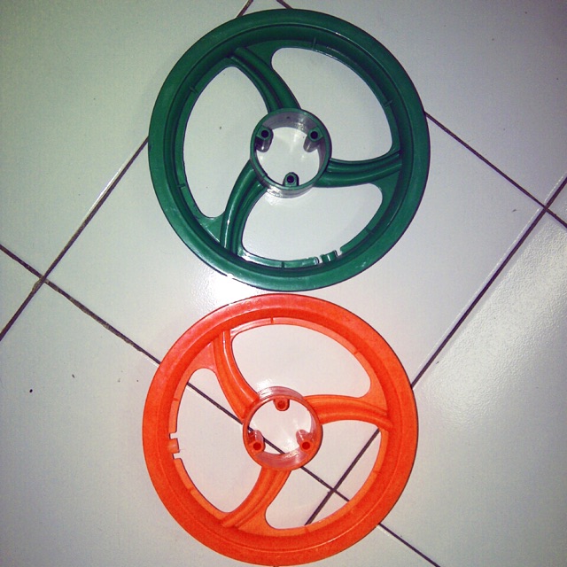 Velg plastik sepeda 12” hongyin