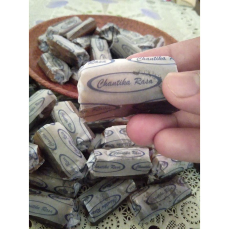 

Dodol susu asli Garut
