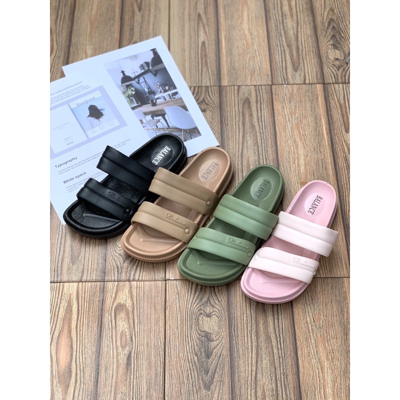 GJAZ PILLOWW SANDALS SUPER COMPIE