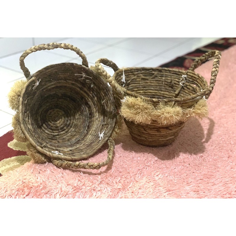 Banana wakul pompom/cover pot/keranjang