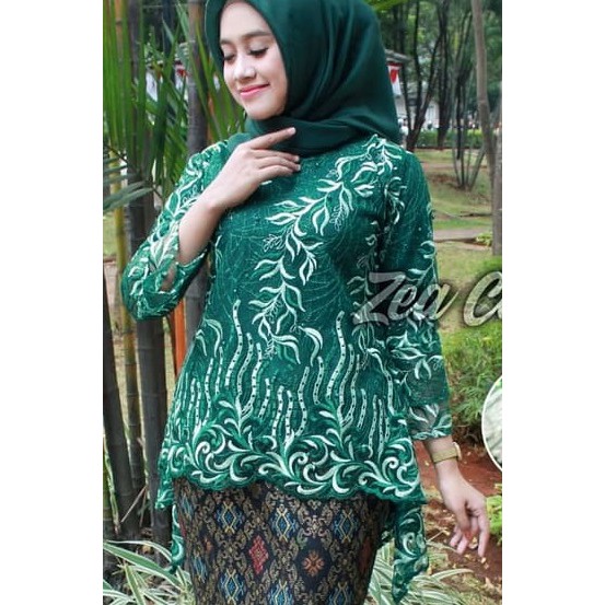 atasan kebaya tille bianca berkualitas