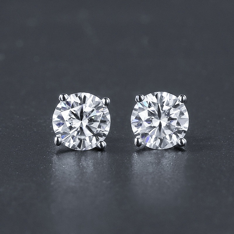 Platinum Ear Stud Women's Inlaid Moissanite Simple