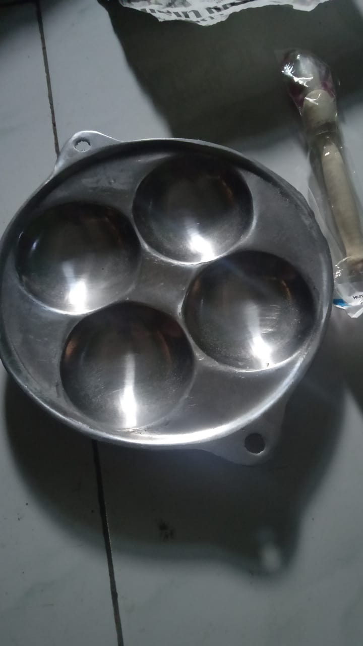 Cetakan Serbaguna 4 Lubang / Cetakan  Kue Cubit, Lumpur, Apem Free Sutil