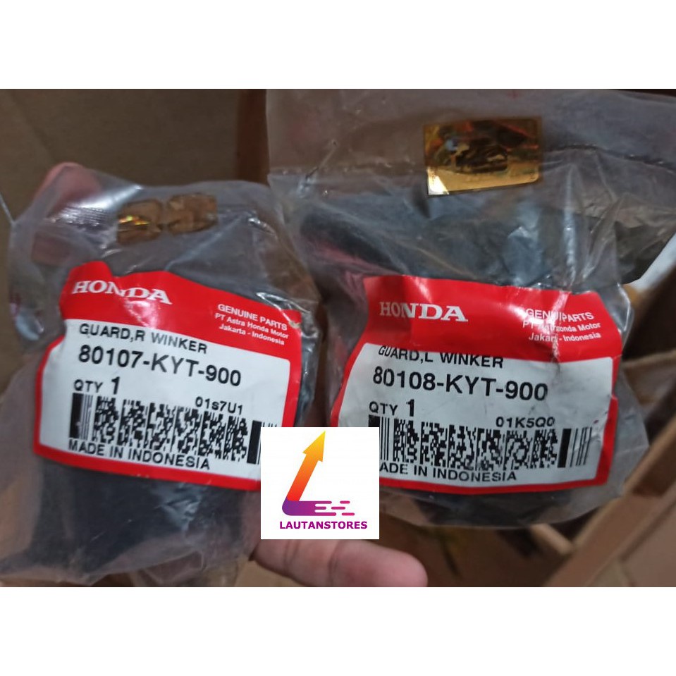 80107-KYT-900 80108-KYT-900 Tatakan Sen Belakang Scoopy Karbu L&R