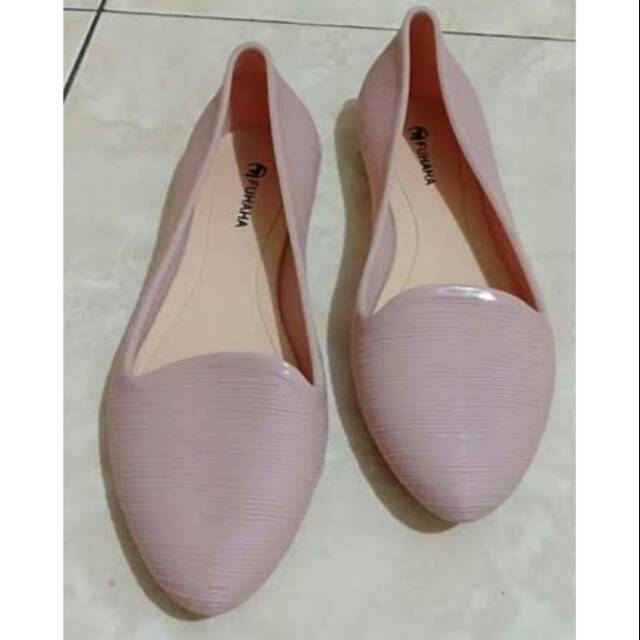 Sepatu karet Fuhaha