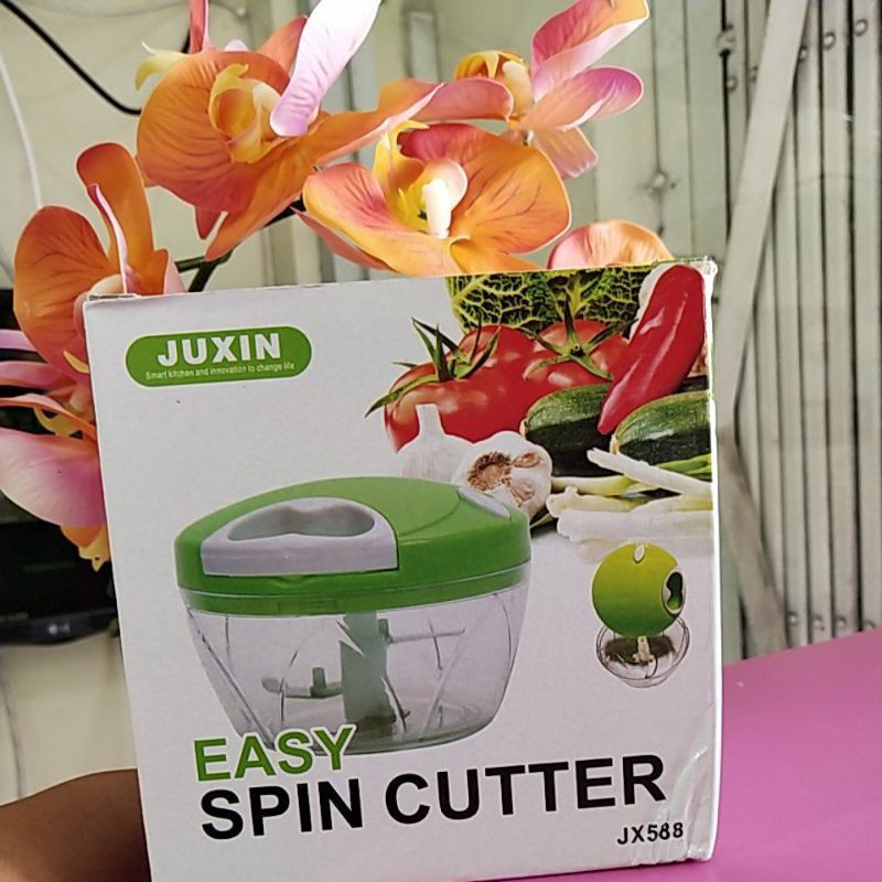 Easy spin cutter