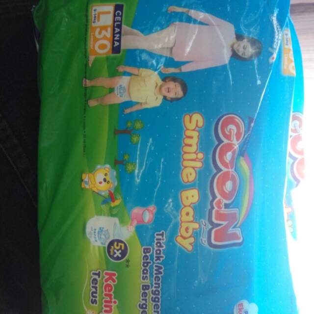 Go om  L on celana.baru diskon. gRAb it fast