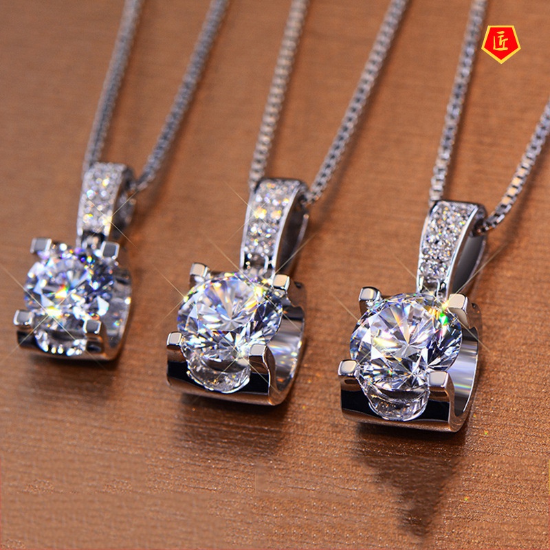 [Ready Stock]Classic Bullhead Necklace 18K White Gold 2 Karat Showing Diamond Stylish Pendant