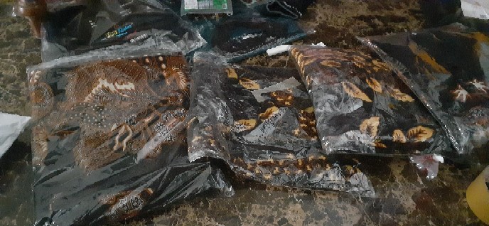 Maura Couple - Sania Ruffle Batik Couple Ori Ndoro Jowi Dnt Garansi Termurah Shopee - Shopashop Solo