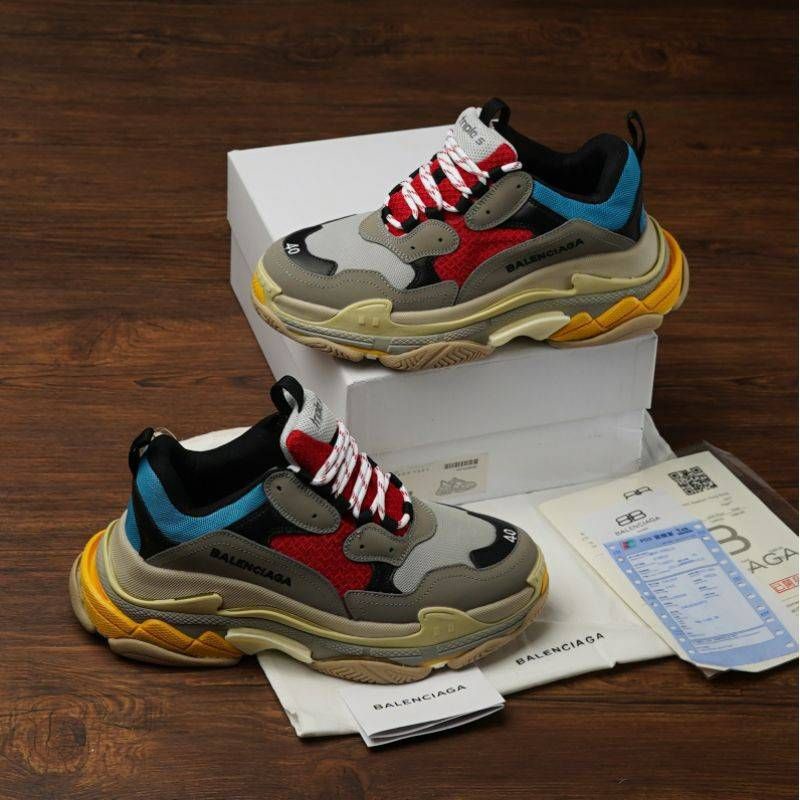 BALENCIAGA TRIPLE S (BLACK WHITE RED & MULTICOLOR)