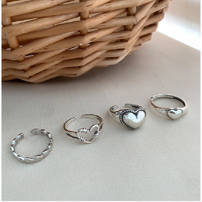 4pcs / Set Cincin Model Terbuka Dapat Disesuaikan Warna Silver Gaya Retro Vintage Untuk Wanita