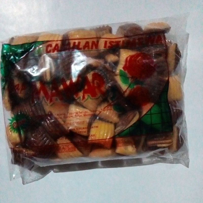 

Cemilan Pang Pang Mawar