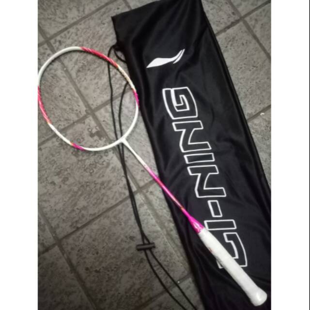 Raket Badminton Lining Wundstorm N60