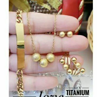 Titanium Set Perhiasan wanita