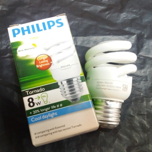 Philips Tornado 8Watt Putih/ Kuning (sudah termasuk Bubble Wrap)