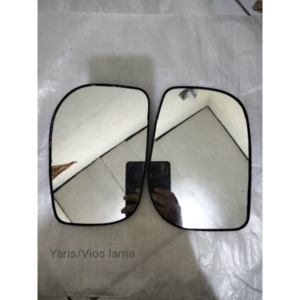 kaca spion Yaris/ Vios/limo tahun 2007-2012