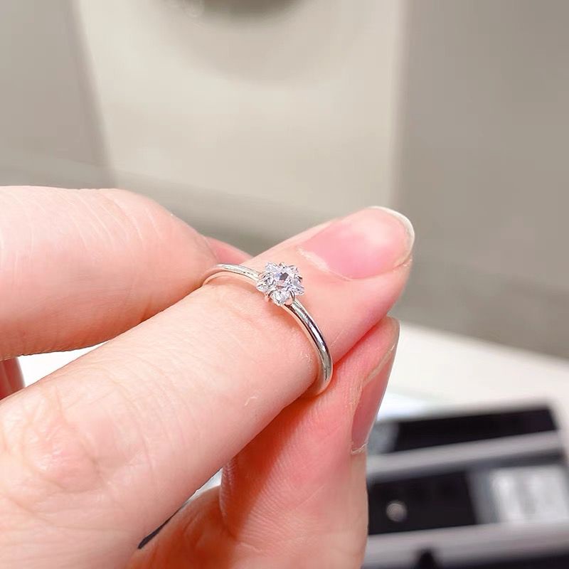 Cincin Sterling Silver 925 Dengan Cubic Zirconia Bentuk Bintang Untuk Wanita