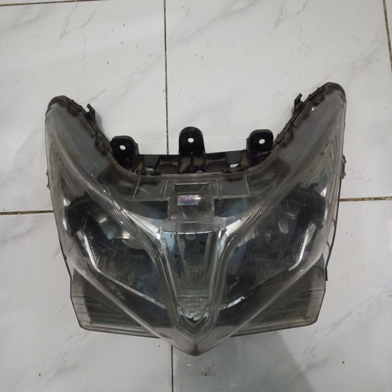 lampu depan honda vario 125 reflektor original mika lampu imitasi