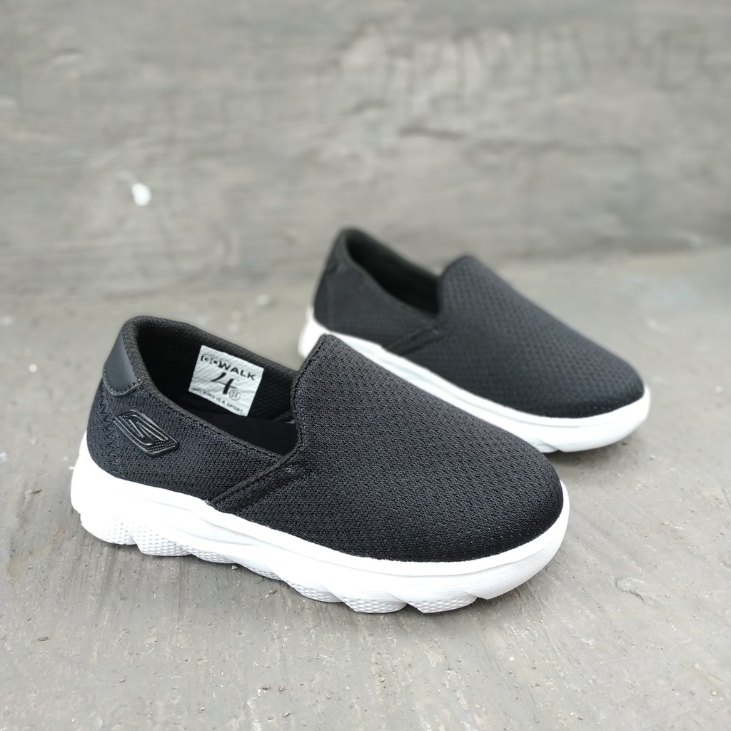 SEPATU ANAK SLIP ON SKECHERS GO WALK SEPATU KETS KIDS LAKI LAKI PEREMPUAN MADE IN VIETNAM