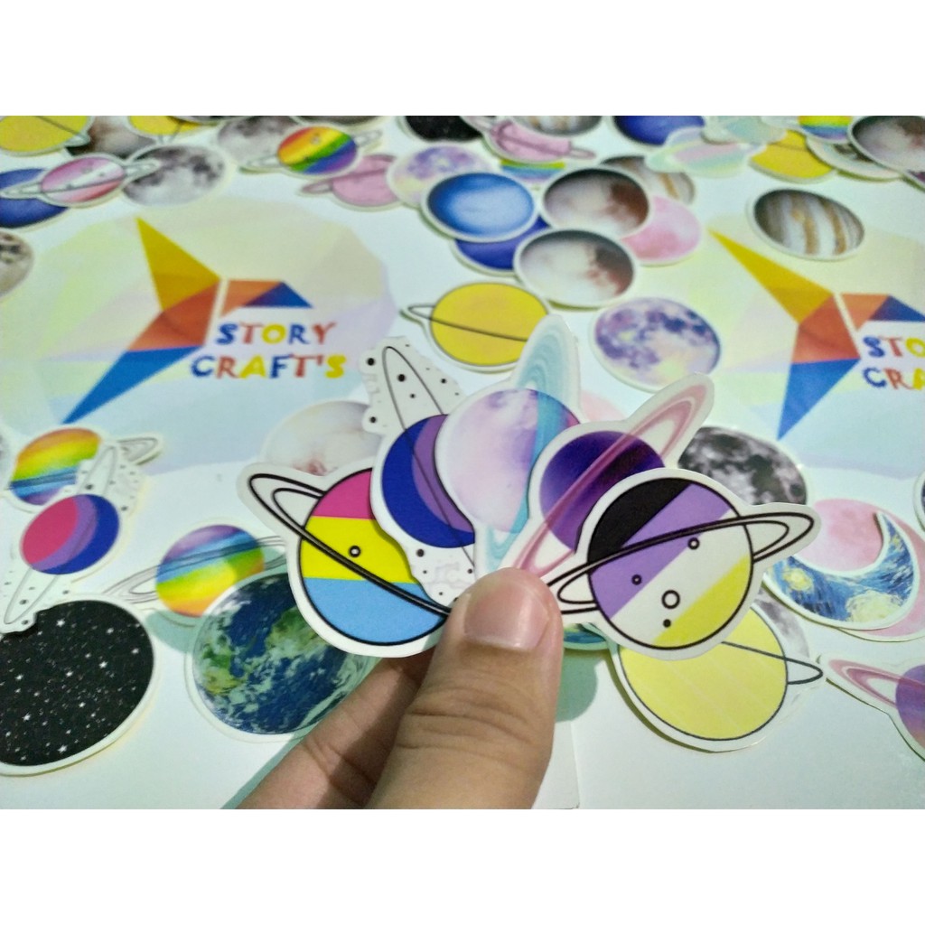 

Sticker Kartun Planet Angkasa Lucu Imut Bahan Glosy Chromo Murah