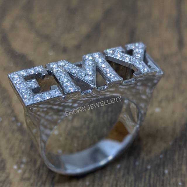 CINCIN EMAS BERLIAN EROPA ASLI ORIGINAL / CINCIN EMAS BERLIAN NAMA