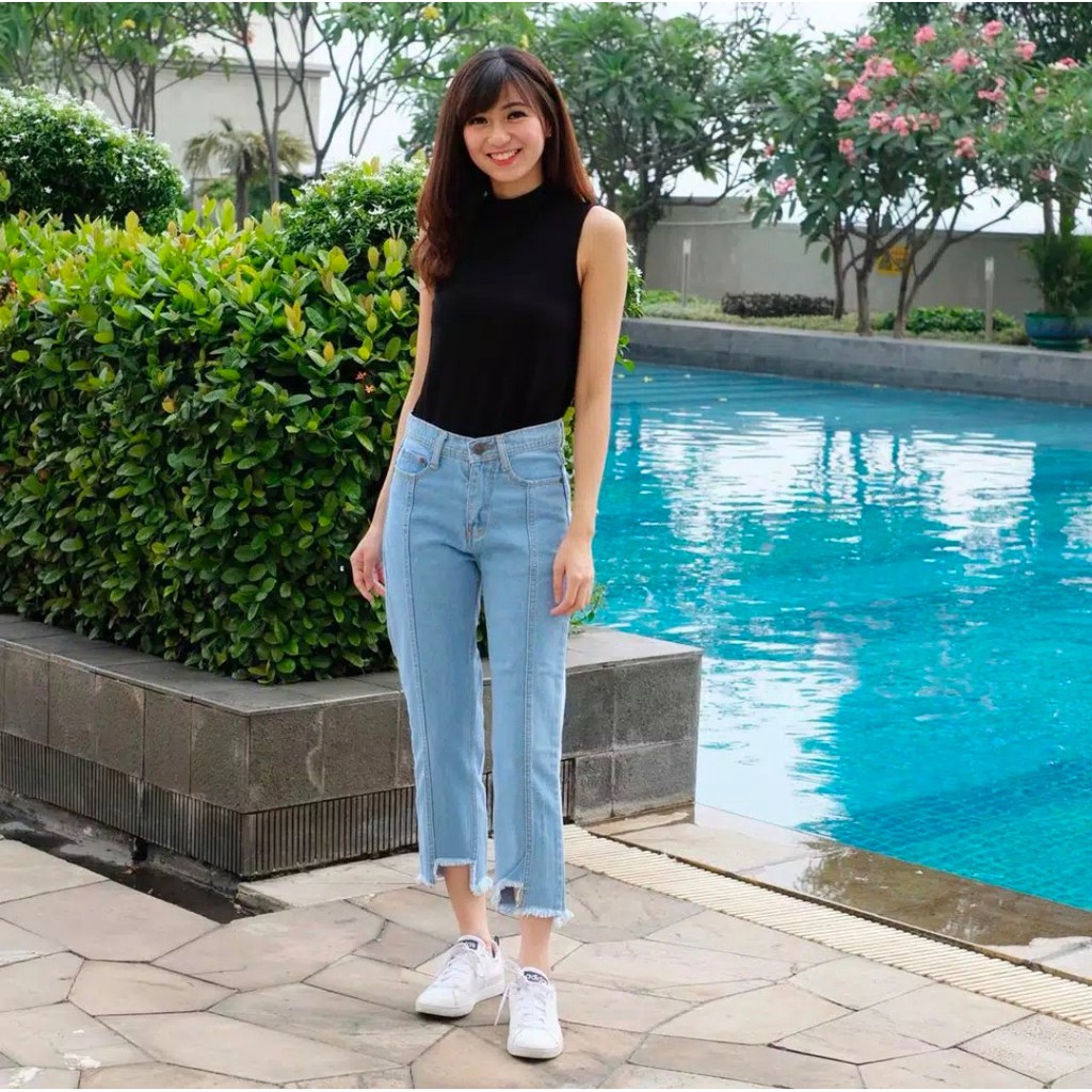 SALE Boyfriend Jeans Hannanosa / Jeans Wanita