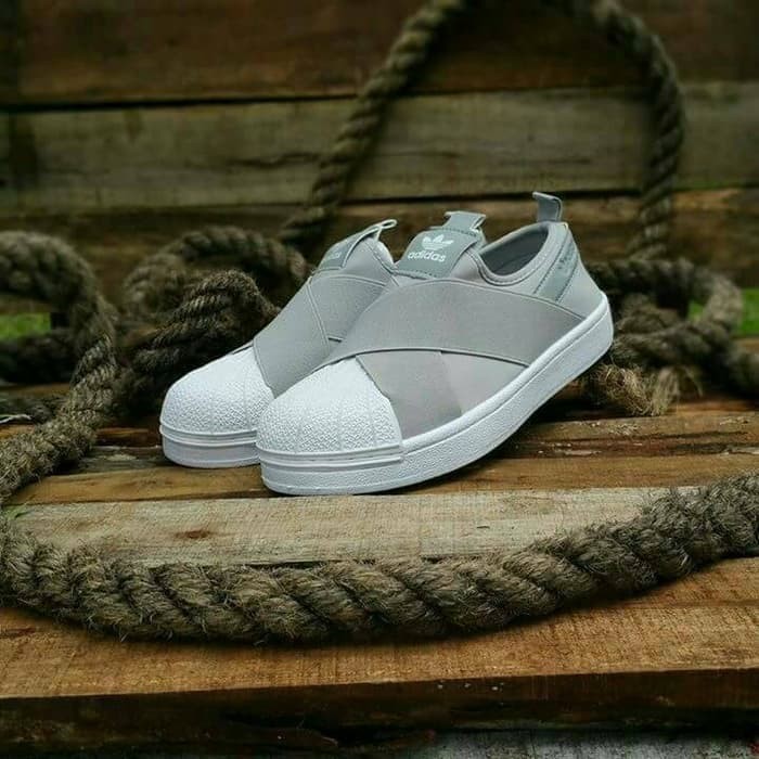 (T) TERLARIS Sepatu Adidas Superstar Slip On untuk Wanita