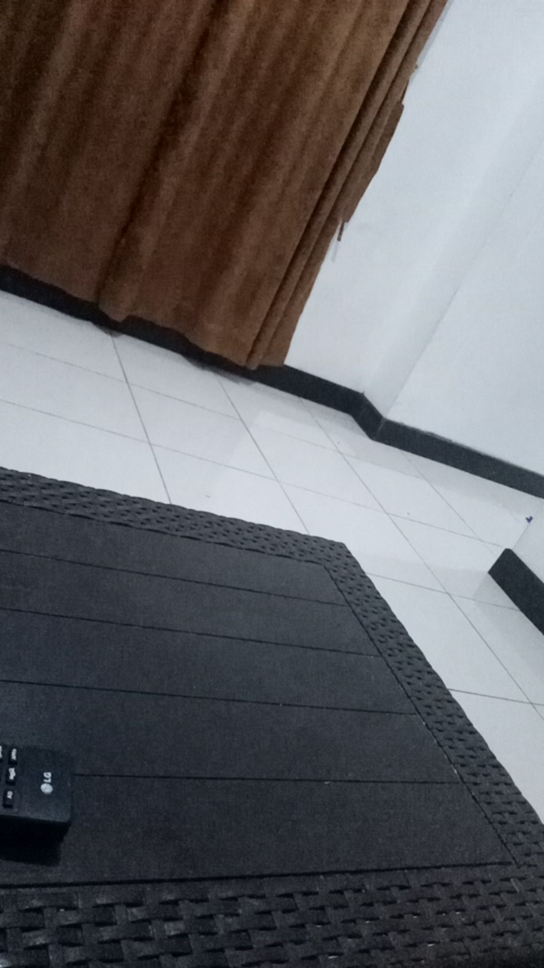 Botol 1 Liter /putih Susu/putih Natural/madu/juice/jamu/minyak/handsoap/handsanitizer/baru/foodgrade