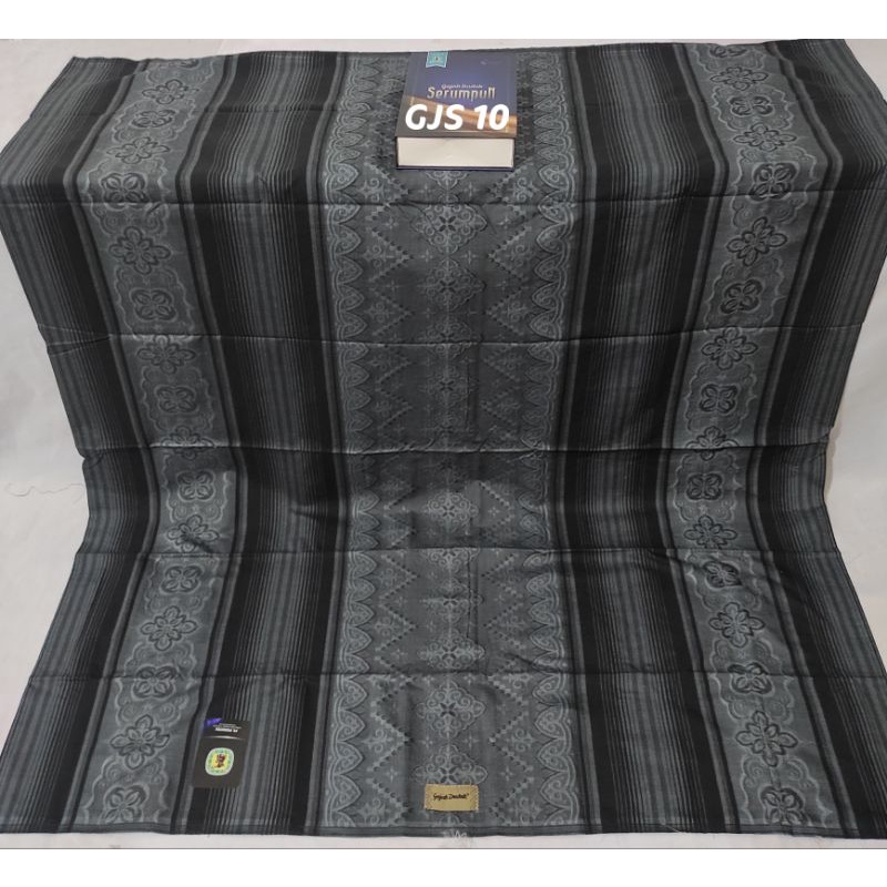 SARUNG GAJAH DUDUK SERUMPUN