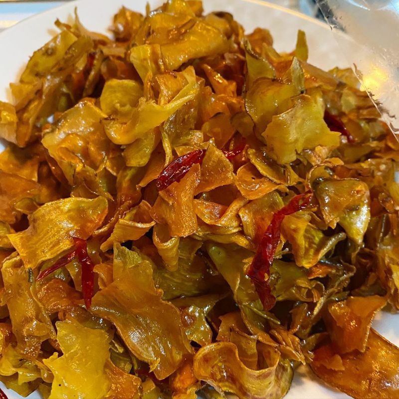 

Kripik ubi pedas manis by bulan kitchen