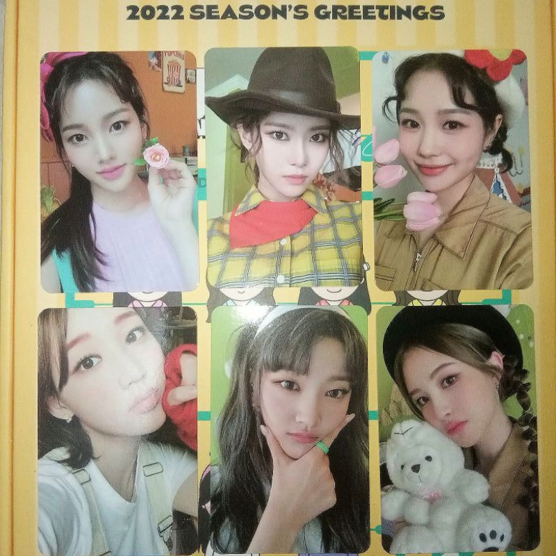 [READY] WEEEKLY 2022 SEASON'S GREETING PC PHOTOCARD SET PAPERTOY