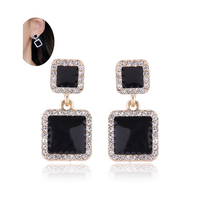 LRC Anting Tusuk Fashion Gold Size Square Diamond Stud Earrings A58005