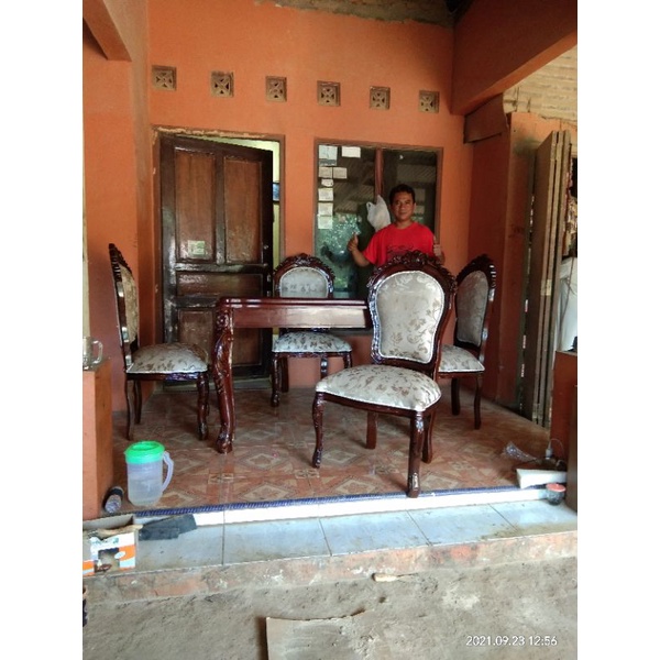 meja makan jati 4 kursi mewah/meja makan jati ukir jepara