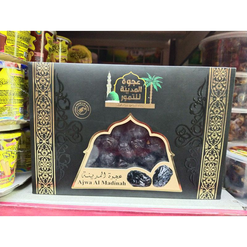 

Kurma ajwa al madinah 1 kg