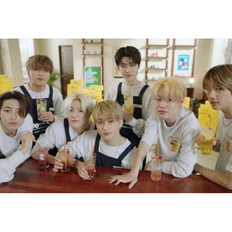 Basic Sweater NCT Dream Cafe seven Logo depan belakang + nama member