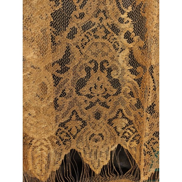 Kain Chantily Paris Panel 2.5m x 1.5m Kebaya Dress