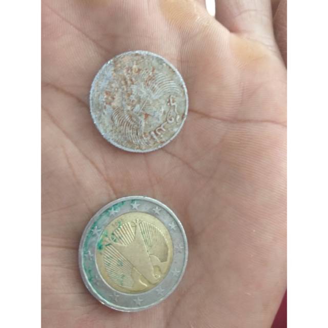 Uang koin indonesia tahun 1954 Rp.10 & uang koin 2EURO